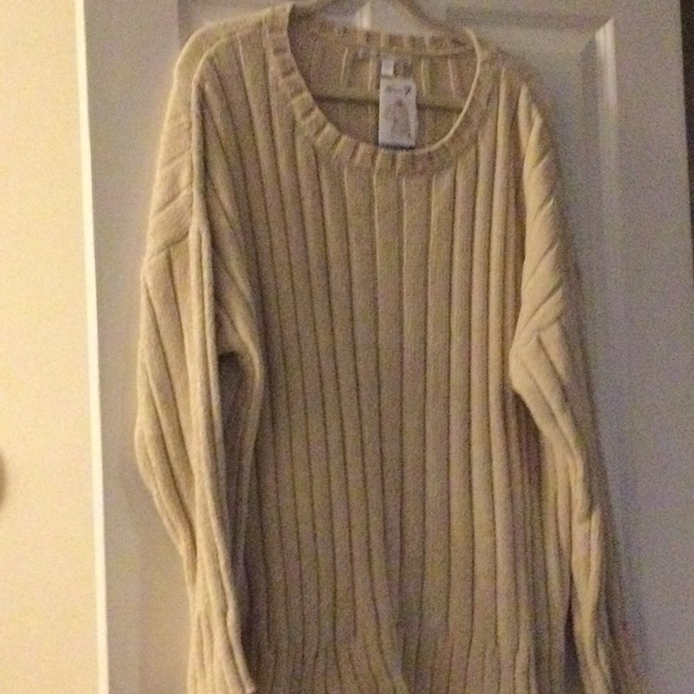 Seven7 Sweater Brand New